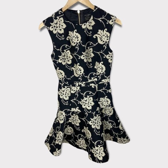 Ted Baker Fit Flare Ruffle Hem Dress Black Floral Size 0 Paisley Ornate Party - Picture 3 of 15